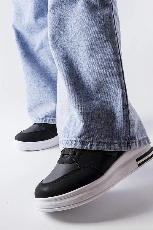 Čierne klinové tenisky CinqMars