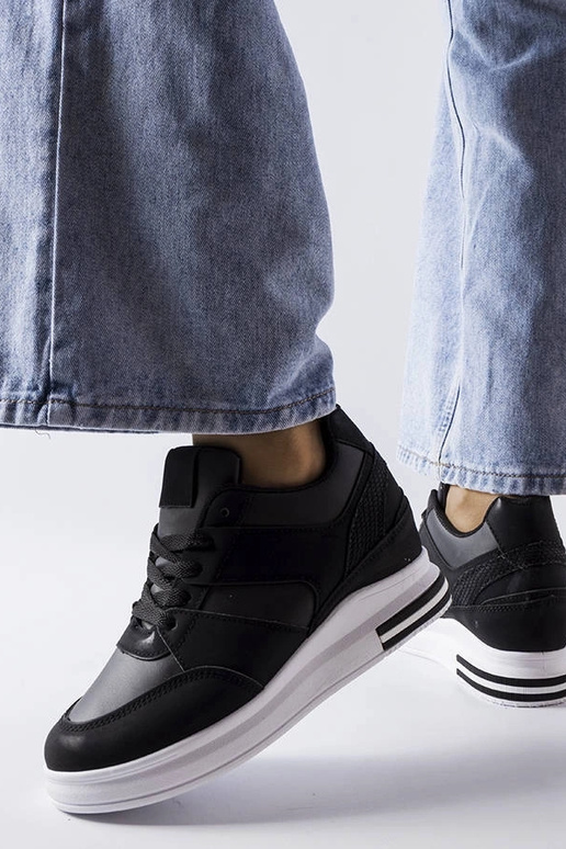 Čierne klinové tenisky CinqMars