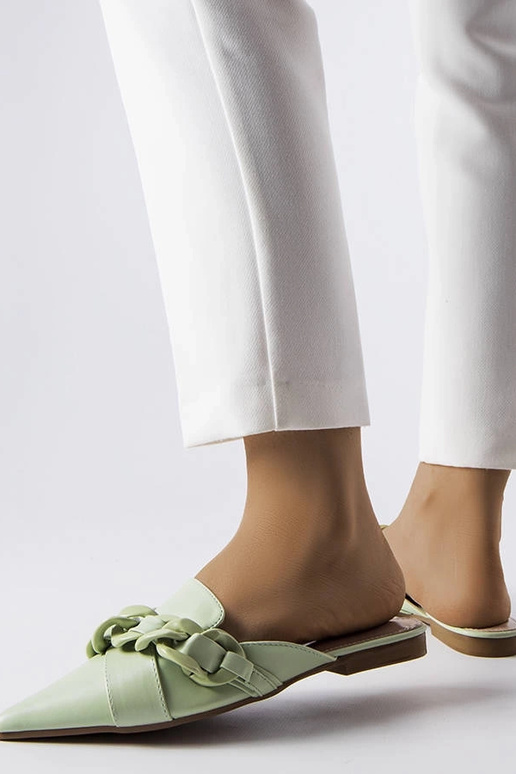 Zelené elegantné retiazkové žabky...