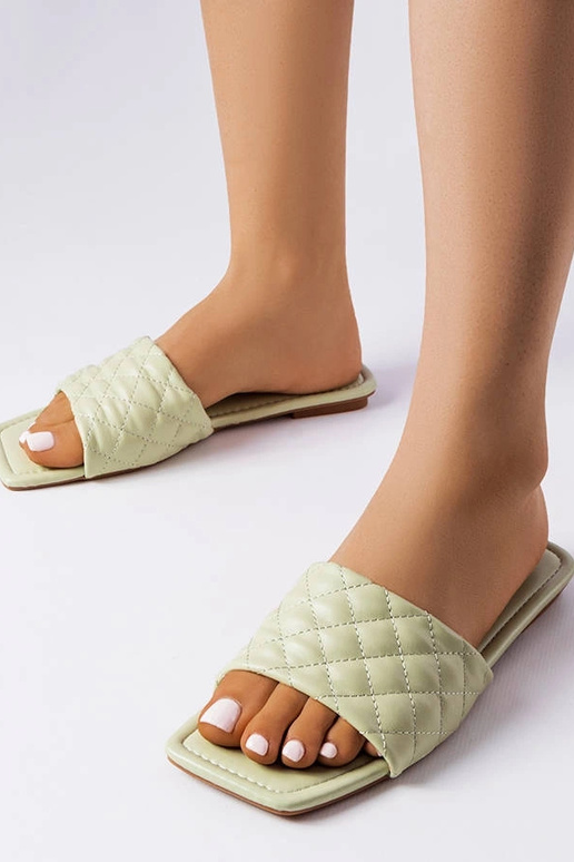 Zelené elegantné prešívané šľapky Labrie Zelené elegantné prešívané šľapky Labrie