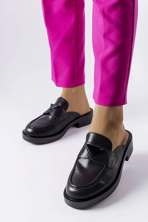 Čierne sandále Berkshire s uzavretou...