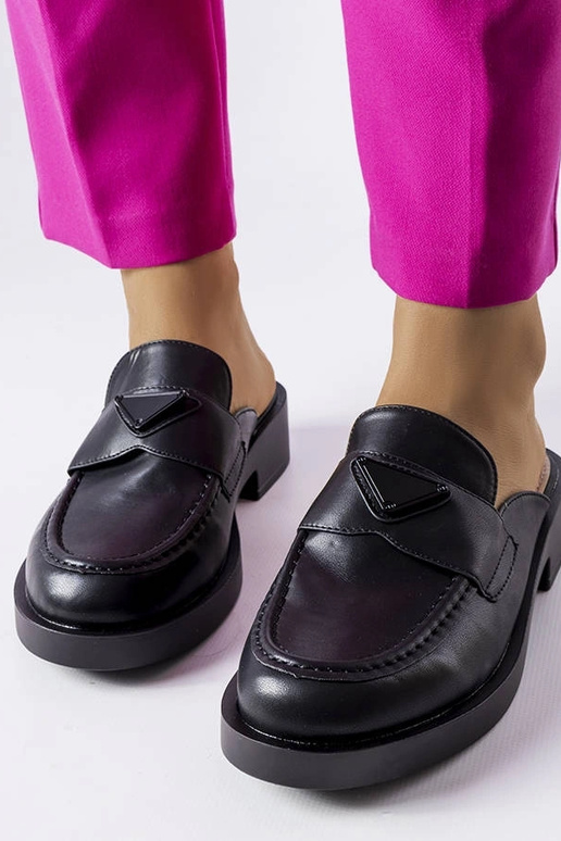 Čierne sandále Berkshire s uzavretou...