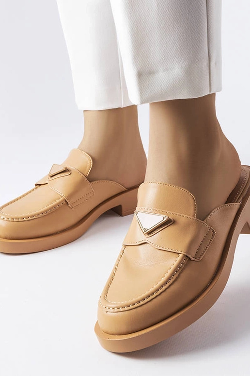 Hnedé sandále Berkshire s uzavretou...