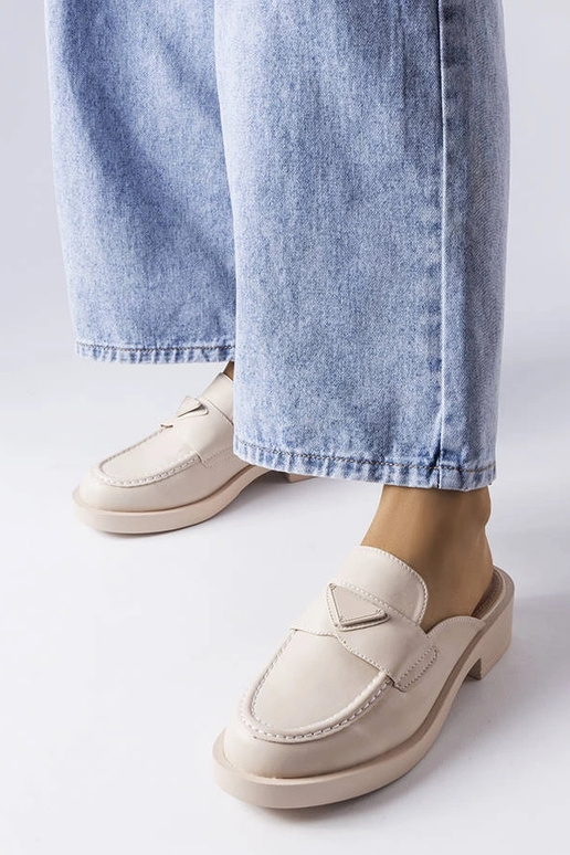 Béžové žabky Berkshire s uzavretou...