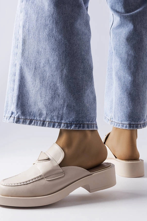 Béžové žabky Berkshire s uzavretou...