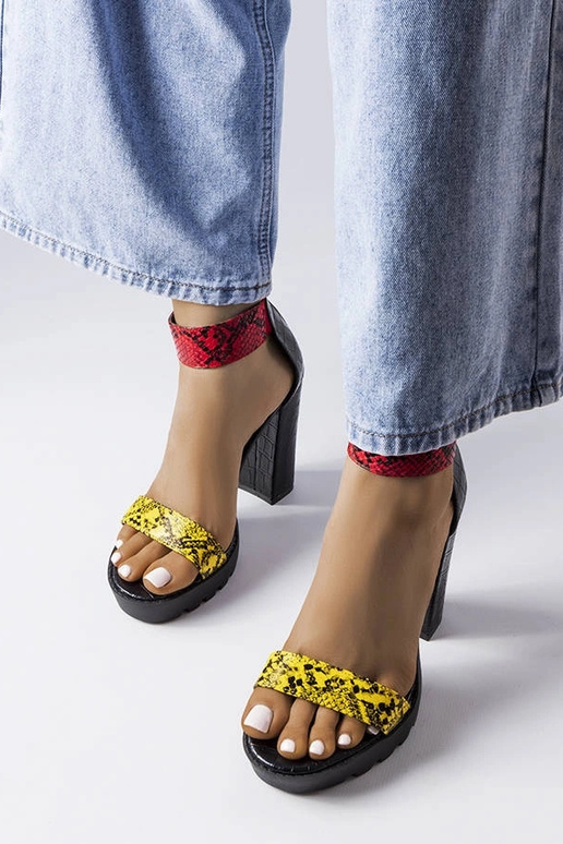 Sandále Knoxville Yellow Snake Print Sandále Knoxville Yellow Snake Print