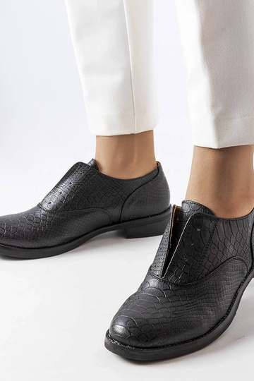 Čierne dámske zapínacie...