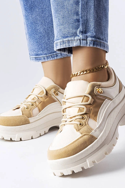 Hnedé športové topánky s vzorovanou...