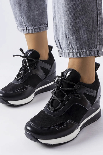 Čierne klinové tenisky Vinceza 2