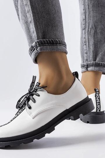 Biele poltopánky s... 2