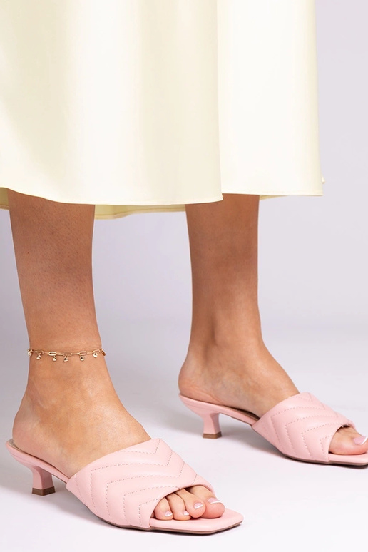 Ružové šľapky na nízkom podpätku,...