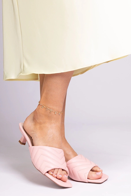 Ružové šľapky na nízkom podpätku,...