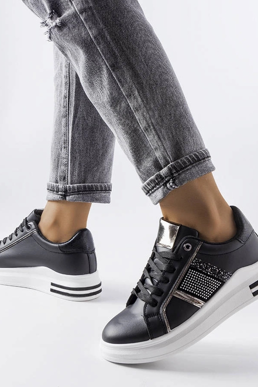 Čierne tenisky zdobené zirkónmi Xarles