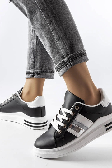 Čierne tenisky na platforme... 2