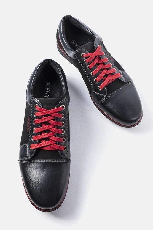 Čierne elegantné pánske topánky...