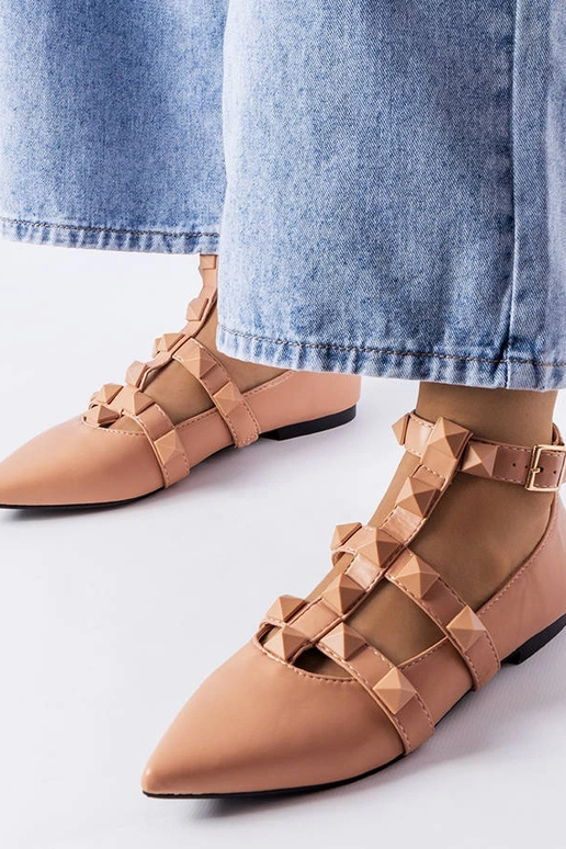 Béžové balerínky s pútavou Blur sponou