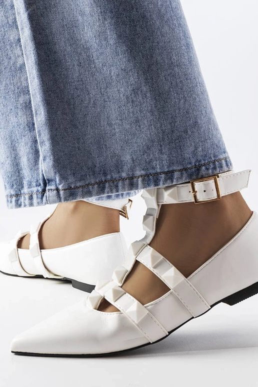 Biele balerínky s efektnou Blur sponou