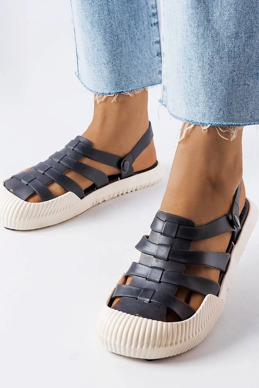 Čierne gumené sandále Canton