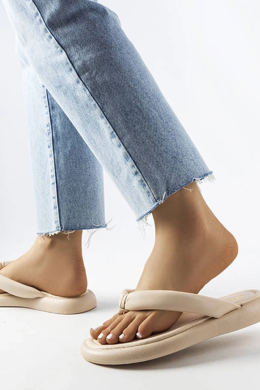 Béžové mohutné šľapky Smithfield