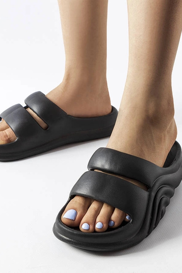 Čierne gumené žabky Geneve 2