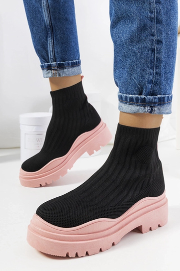 Čierne ružové vysoké...