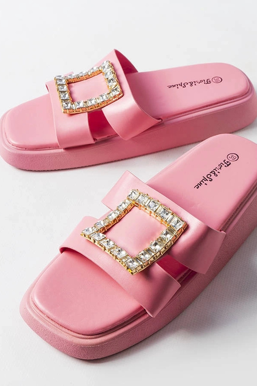 Ružové zirkónové šľapky Fusberta