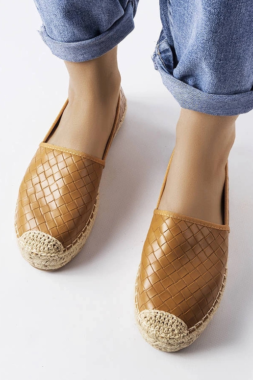 Hnedé espadrilky s reliéfom Geoffrey