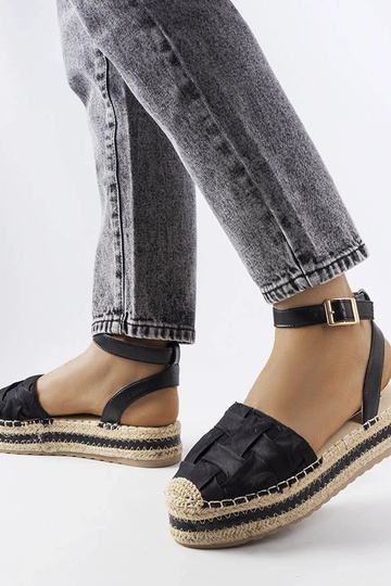Čierne espadrilky na platforme Lafrenière