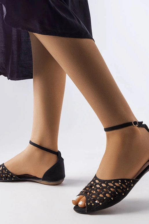 Čierne prelamované sandále so...