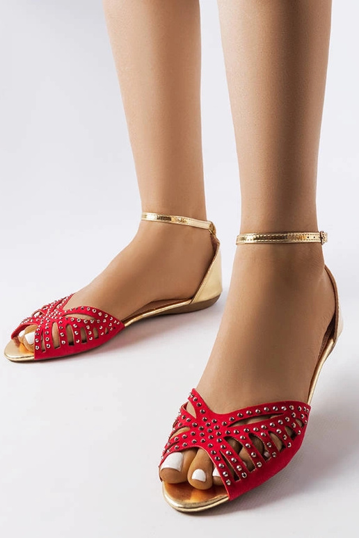Červené prelamované sandále so...