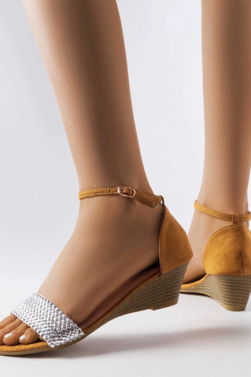 Strieborné sandále Veltri...