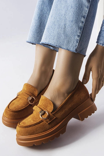 Hnedé mokasíny s masívnou... 2