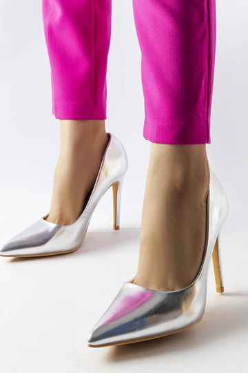 Strieborné kovové podpätky...