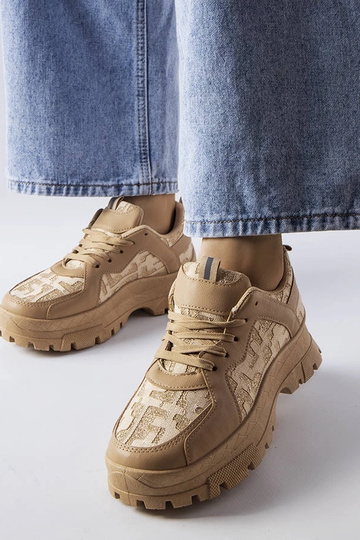 Tmavo béžové tenisky...