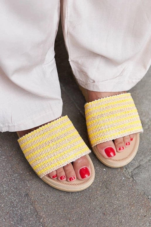 Žlté pletené žabky Capovalle