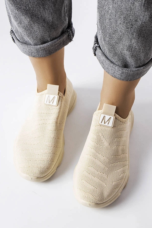 Béžová látková dámska športová obuv...