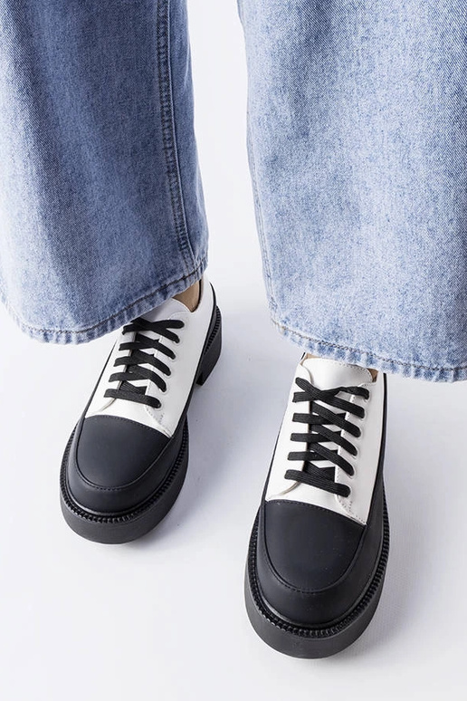 Biele ploché topánky Merico