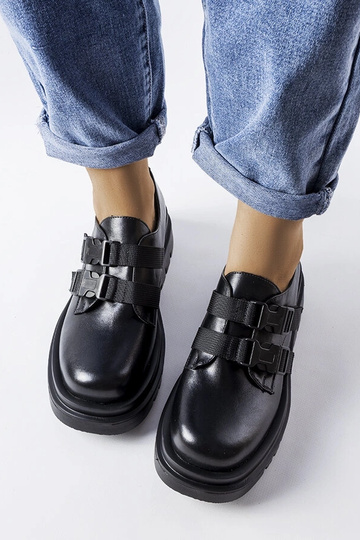 Čierne topánky na platforme... 2