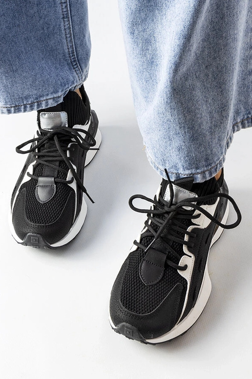 Čiernobiele štýlové tenisky Begins