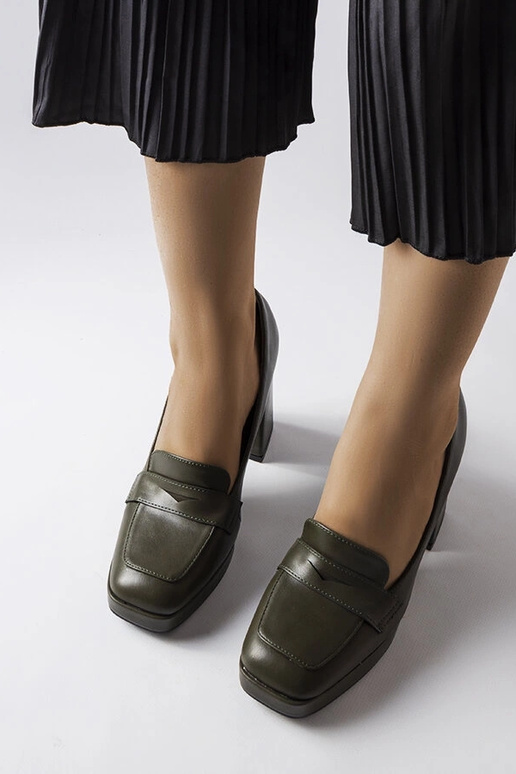 Tmavo zelené lodičky na vysokom...