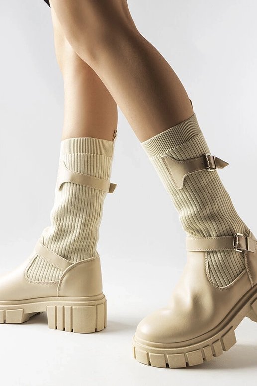 Béžové štýlové čižmy s elastickým...