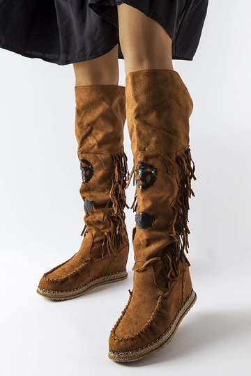 Karamelové čižmy na kline...