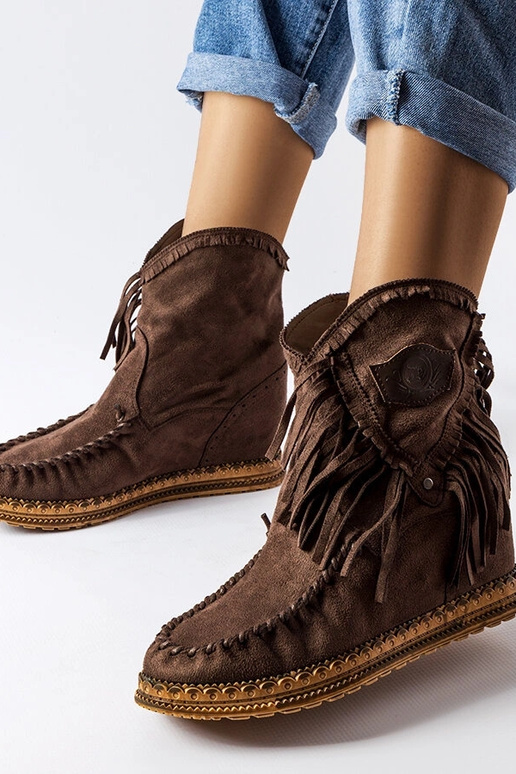 Hnedé členkové čižmy Giudice na kline