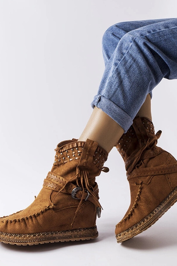 Hnedé čižmy na kline... 2