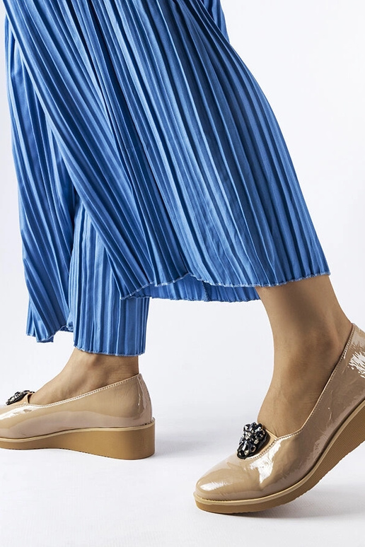 Béžové lakované balerínky s...