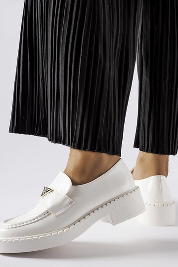 Biele dámske mokasíny Milne 2