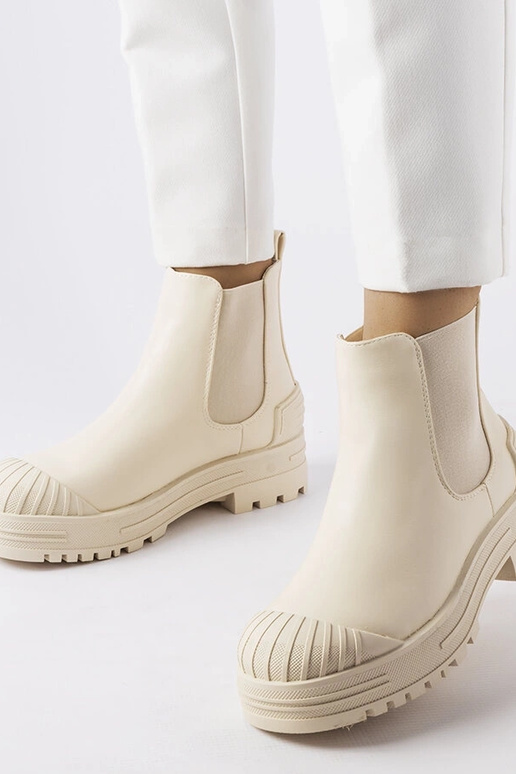 Béžové robotníčky s gumenými vložkami...