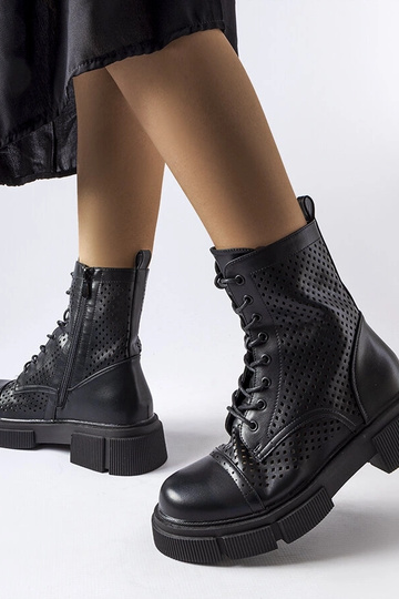 Čierne prelamované členkové... 2