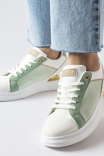 Bielo-zelené topánky so...