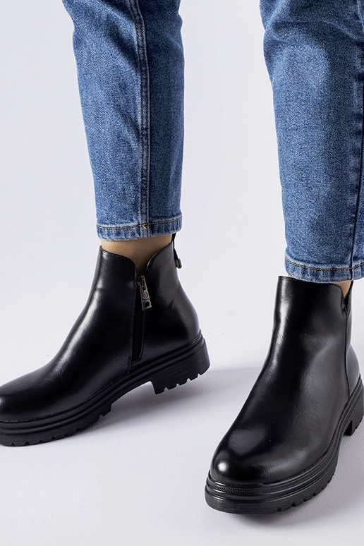 Čierne zateplené čižmy Vinceza